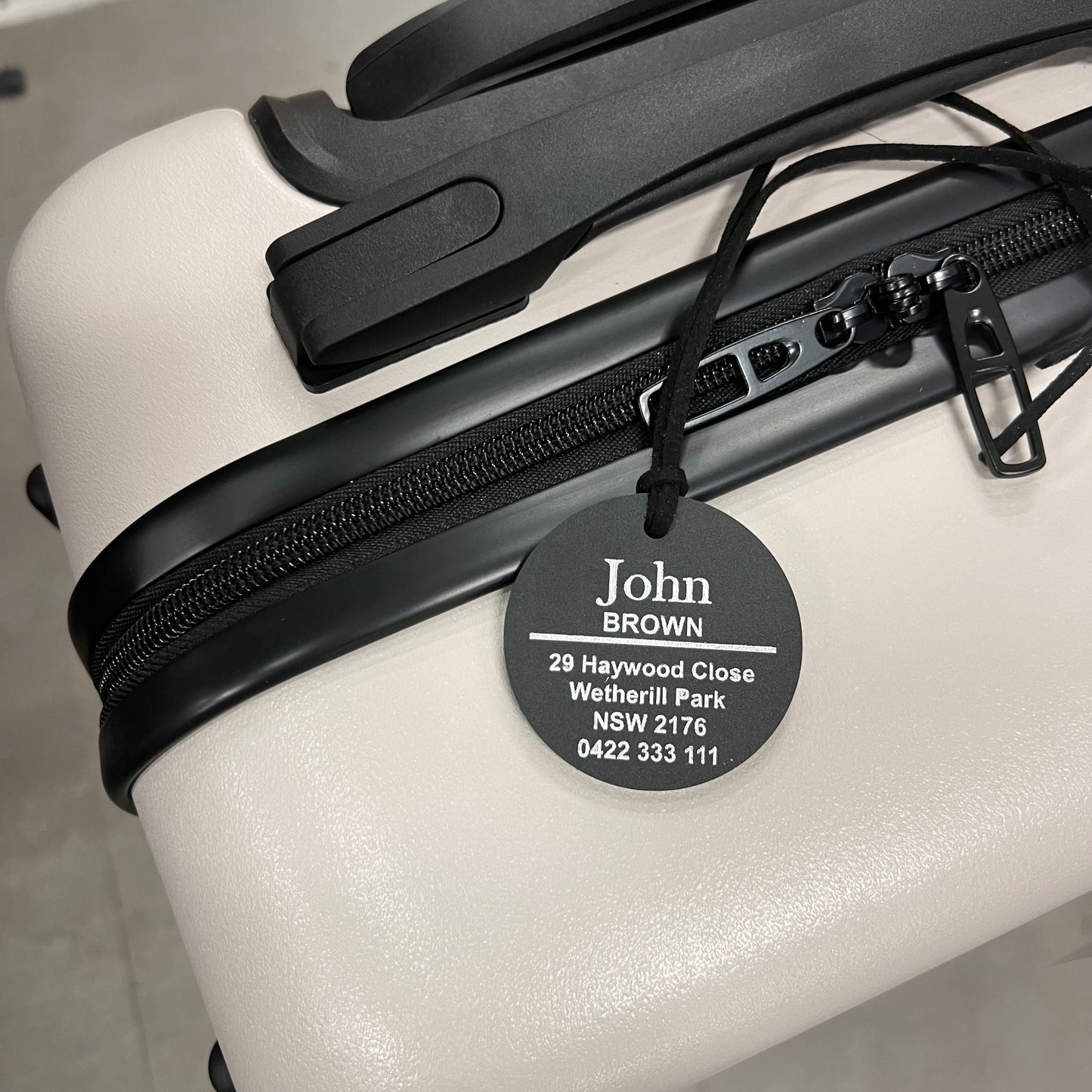 luggage tags, personalised luggage, travel luggage, gifts for travellers, gifts for him, gifts for her, jetset, square tags, ID Tags, holiday tags, bag tags, Travel Tag, travel tags