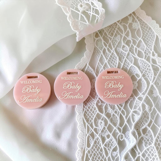 Personalised Round coloured Acrylic Favour Tags – Custom Gift & Candle Tags