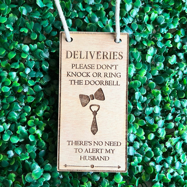 Deliveries door sign wood